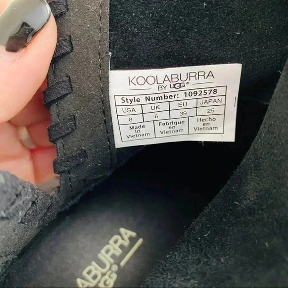 Koolaburra by Ugg Women’ Rylee Suede Ankle Boots - Picture 7 of 7
